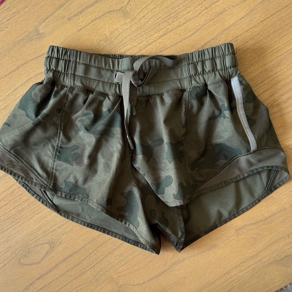 Lululemon athletica Camo Hotty Hot Shorts